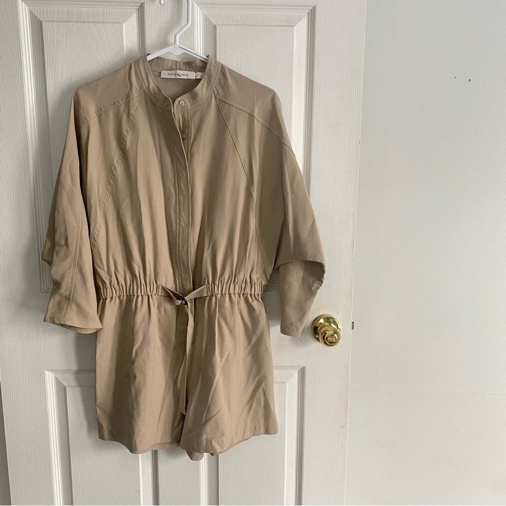 Bishop + Young Tan Utility Drawstring Waist Jumpsuit Romper Womens M